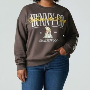 Disney Character Brown Yellow Winnie the Pooh 100 Acre Woods Brown Sweatshirt